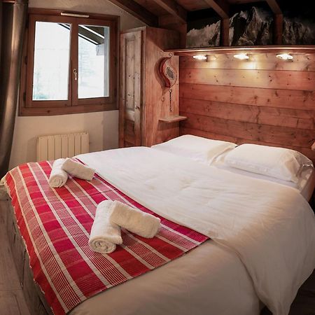 シャモニーLes Capucins - View Off Mont-Blanc Range - 4 Persアパートメント エクステリア 写真